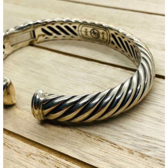 David Yurman Hinge Sculptured Cuff Bracelet 11mm - Picture 2 of 11